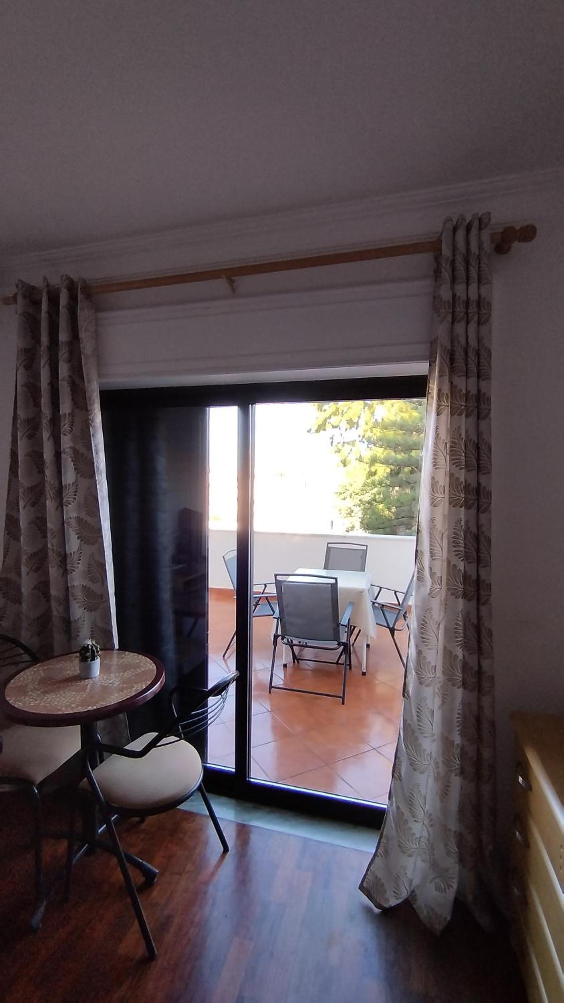 Quarto Com Varanda No Centro Em Tavira 아파트 객실 사진